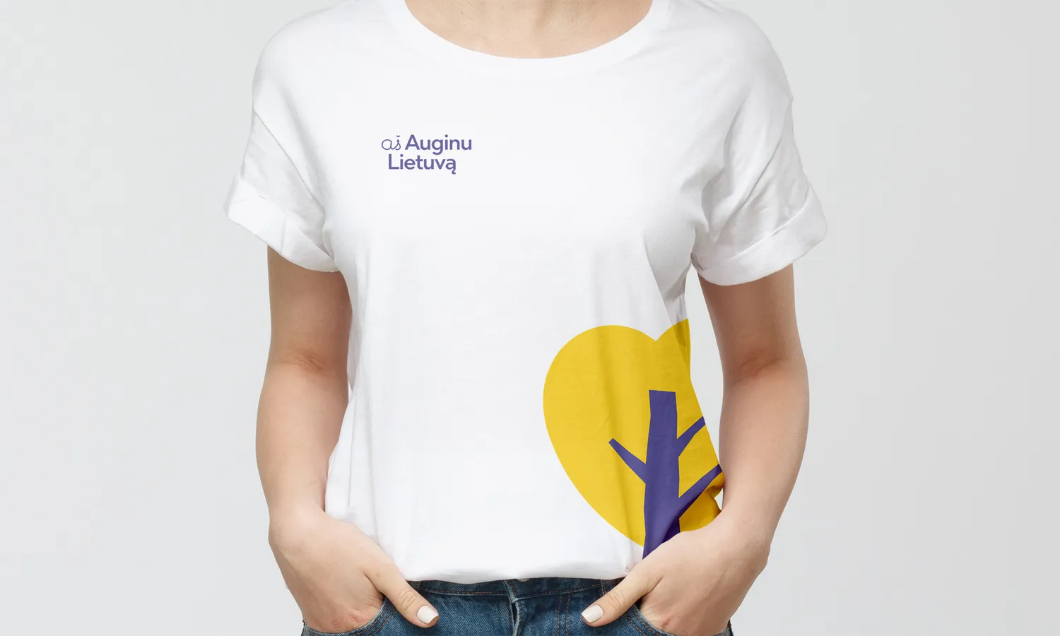 Auginu Lietuvą identity on a shirt