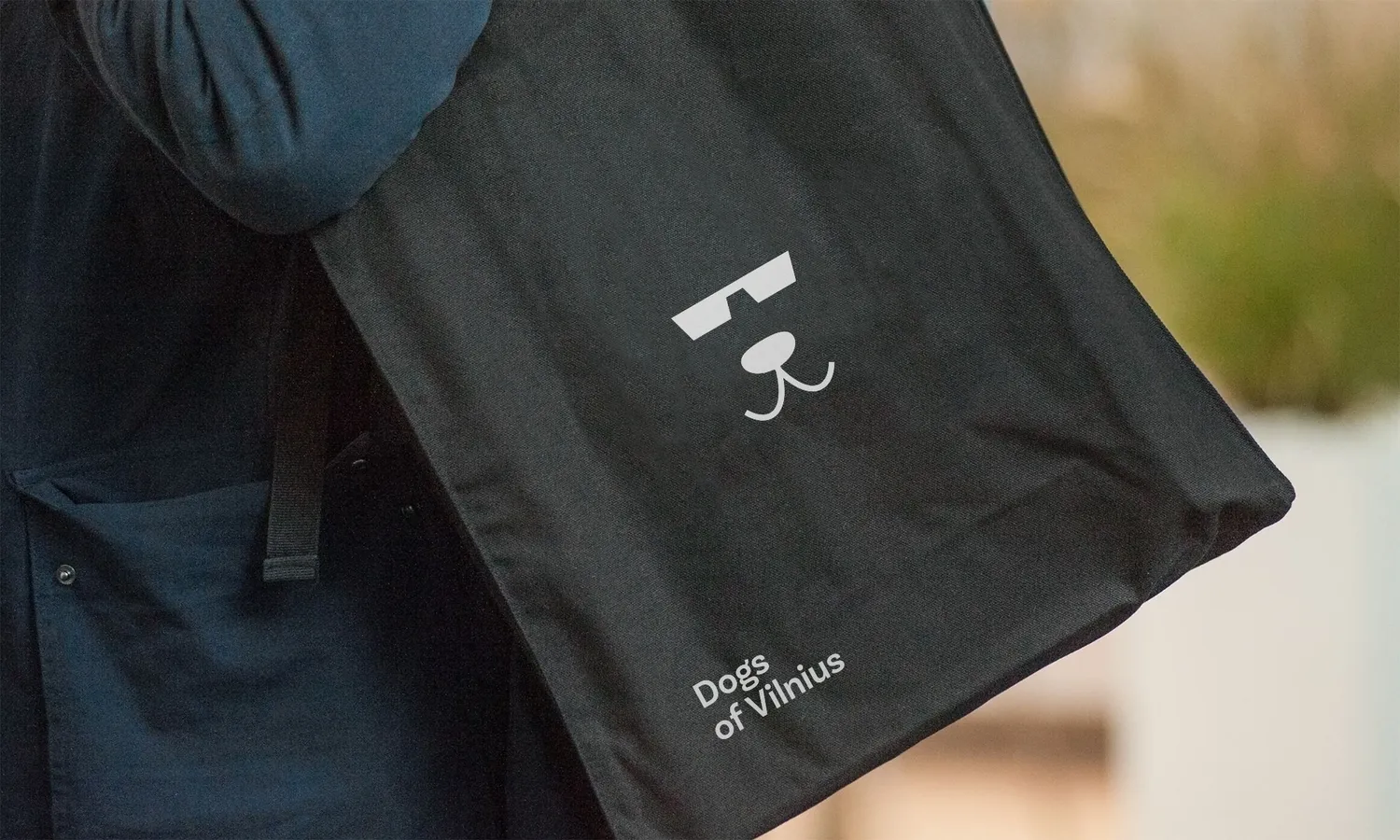 Minimalist Dogs of Vilnius identity on a bag